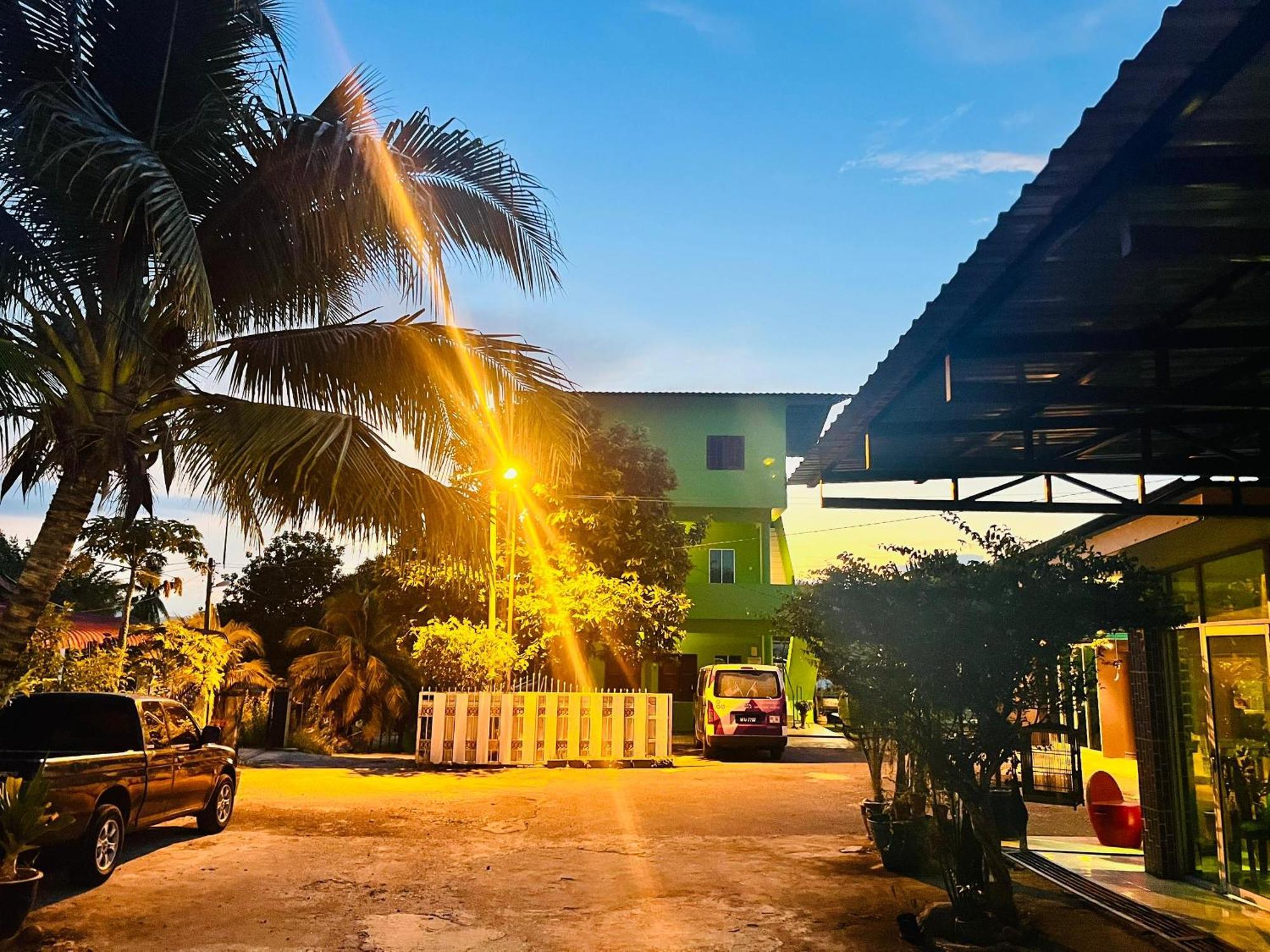 Padang Besar Green Inn エクステリア 写真
